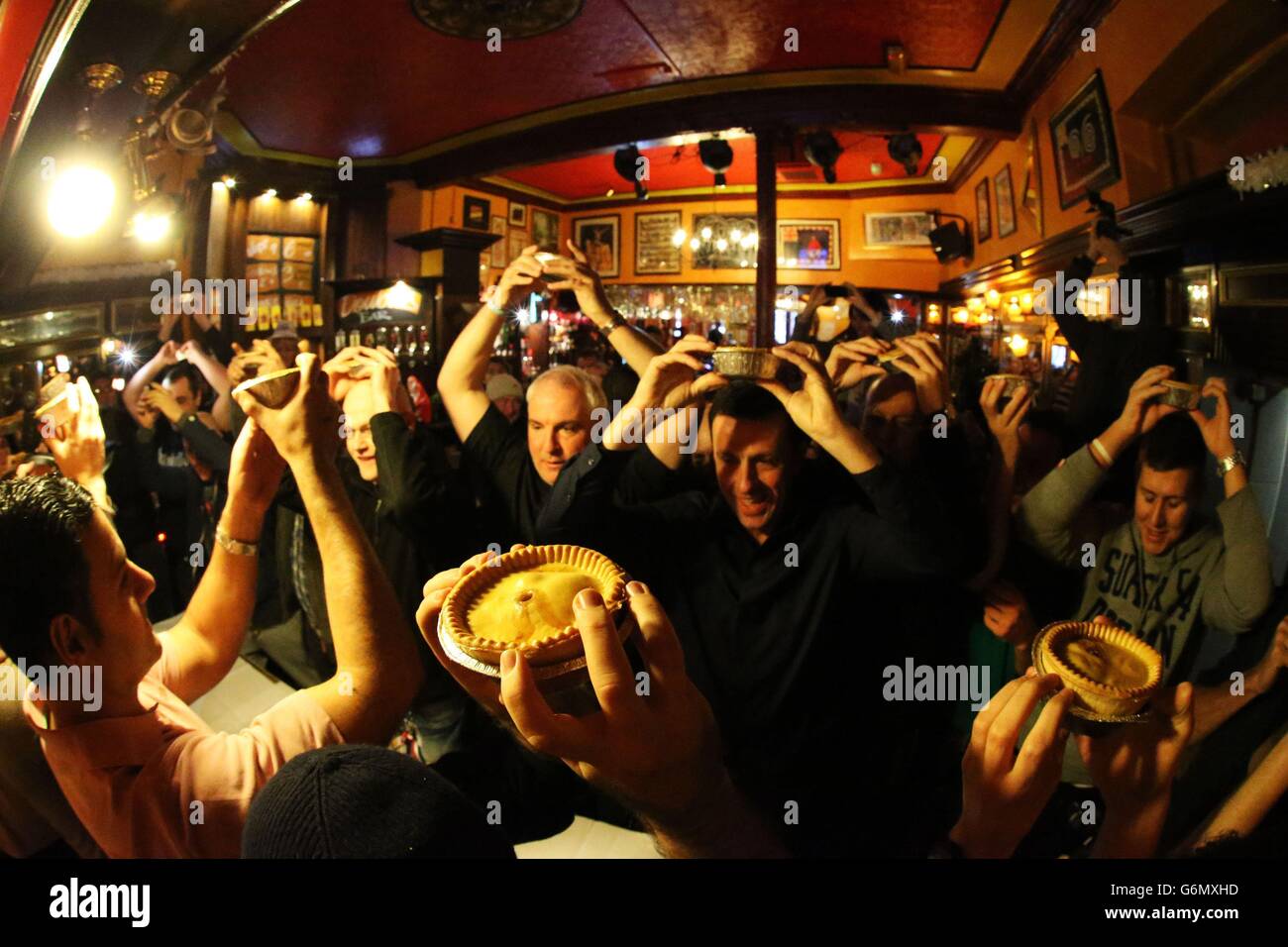 Competitors in world pie eating championship harrys bar hires stock photography and images Alamy