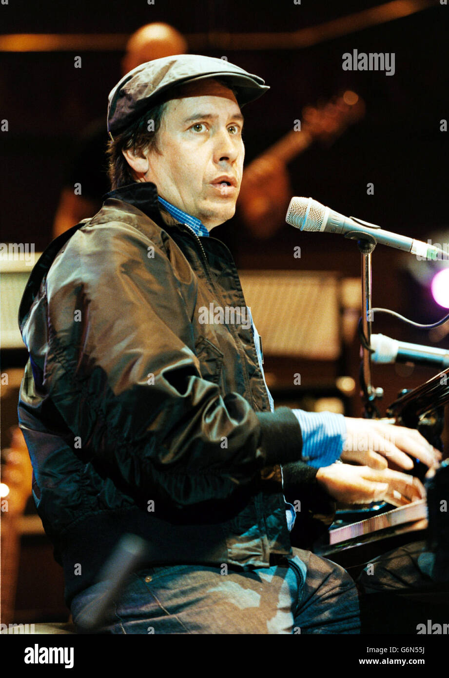 24th January - Born on this Day - 1958 TV presenter and pianist Jools Holland Stock Photo