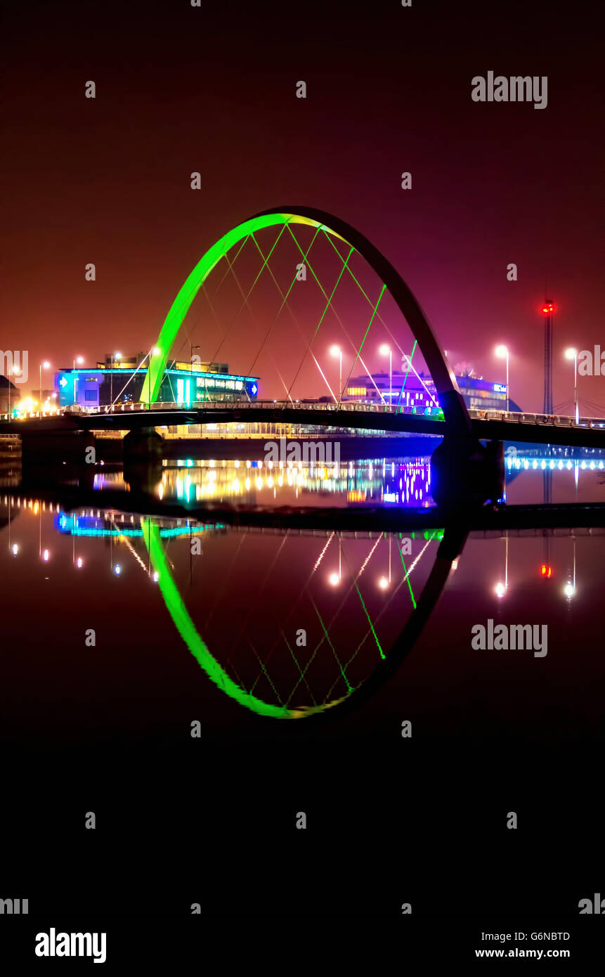 View lighted squinty bridge hi-res stock photography and images - Alamy