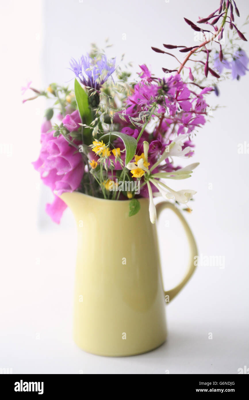 Jug of flowers hires stock photography and images Alamy