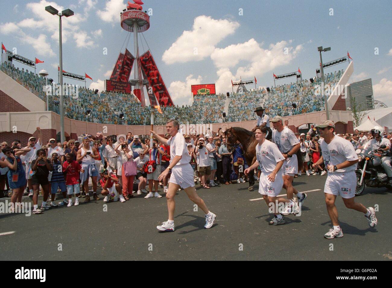Atlanta olympics 1996 olympic torch hi-res stock photography and images