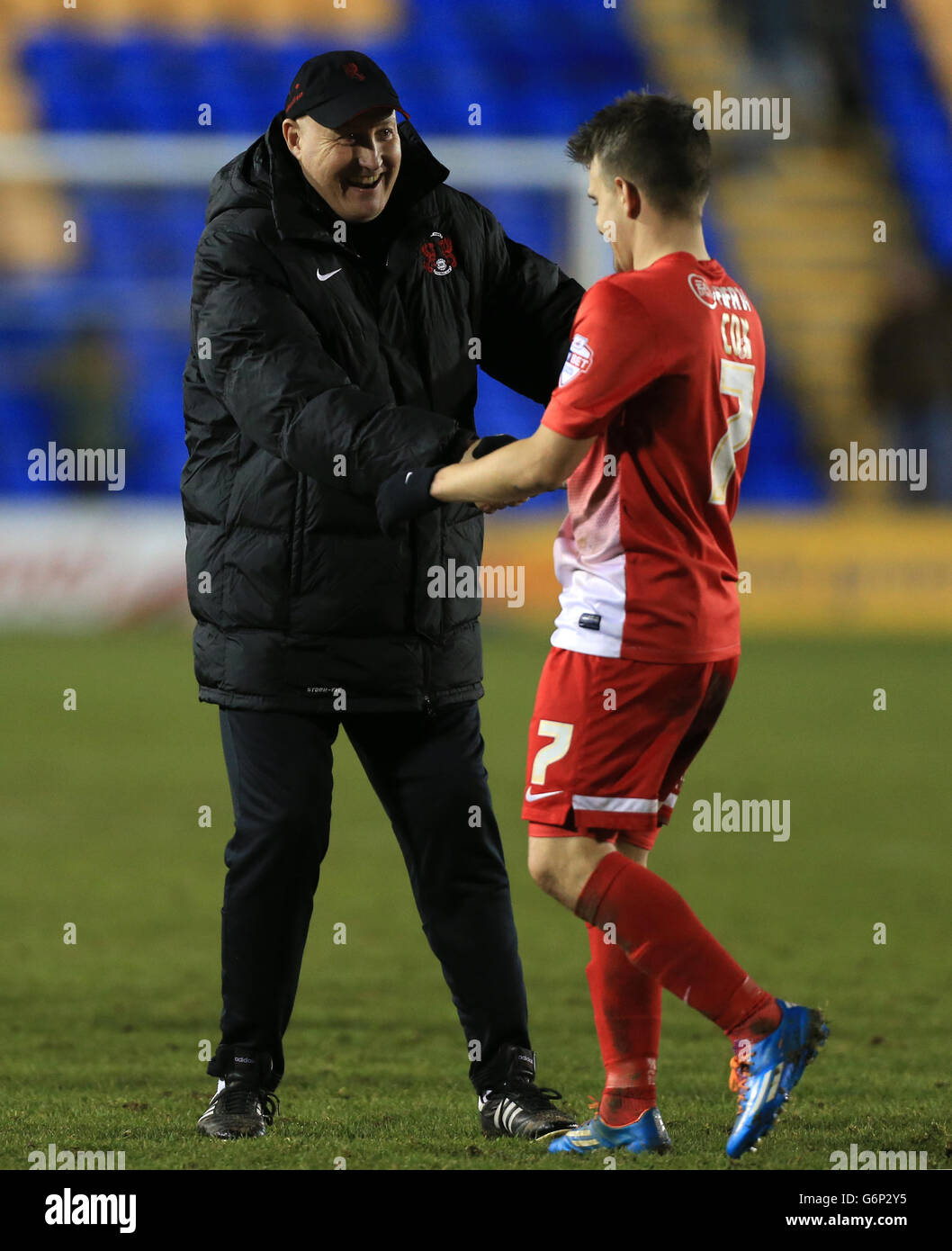 Soccer - Sky Bet League One - Shrewsbury Town v Leyton Orient - Greenhous Meadow Stock Photo