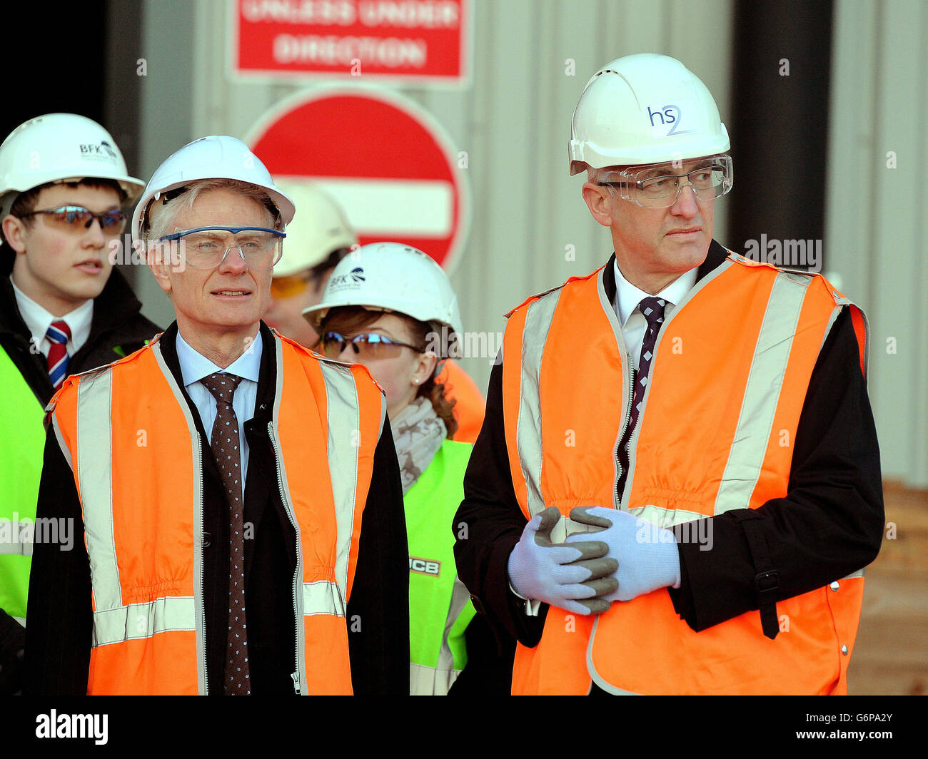 Lord Deighton from the Treasury (left) and Sir David Higgins (right