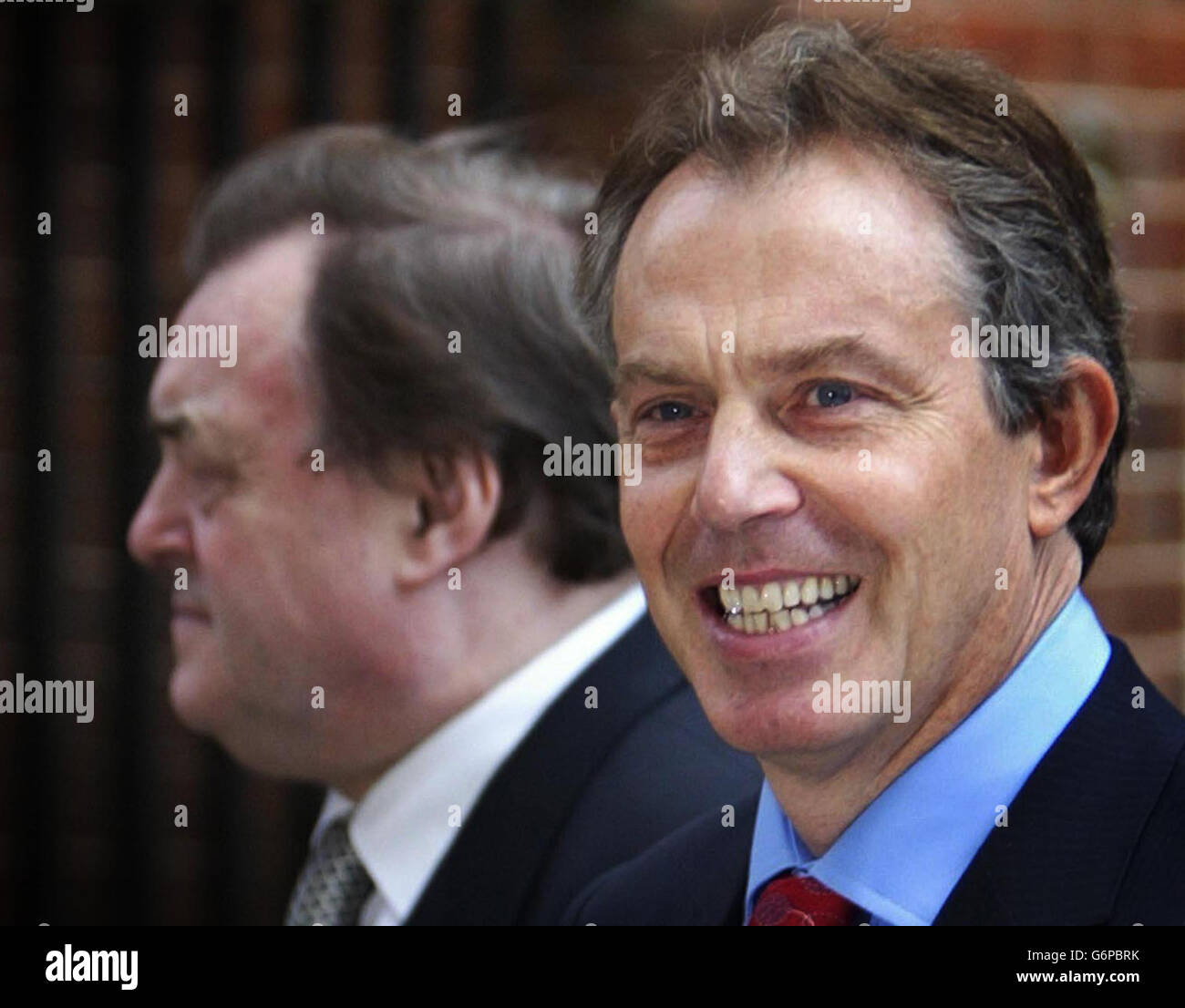 Tony Blair leaves Downing Street Stock Photo - Alamy