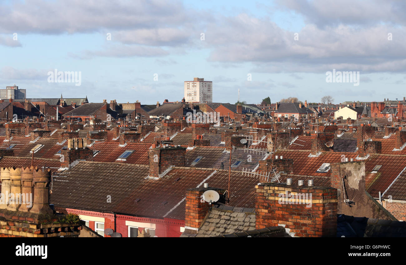 Terraced houses and rooftops in Everton, Liverpool, Merseyside. Stock Photo