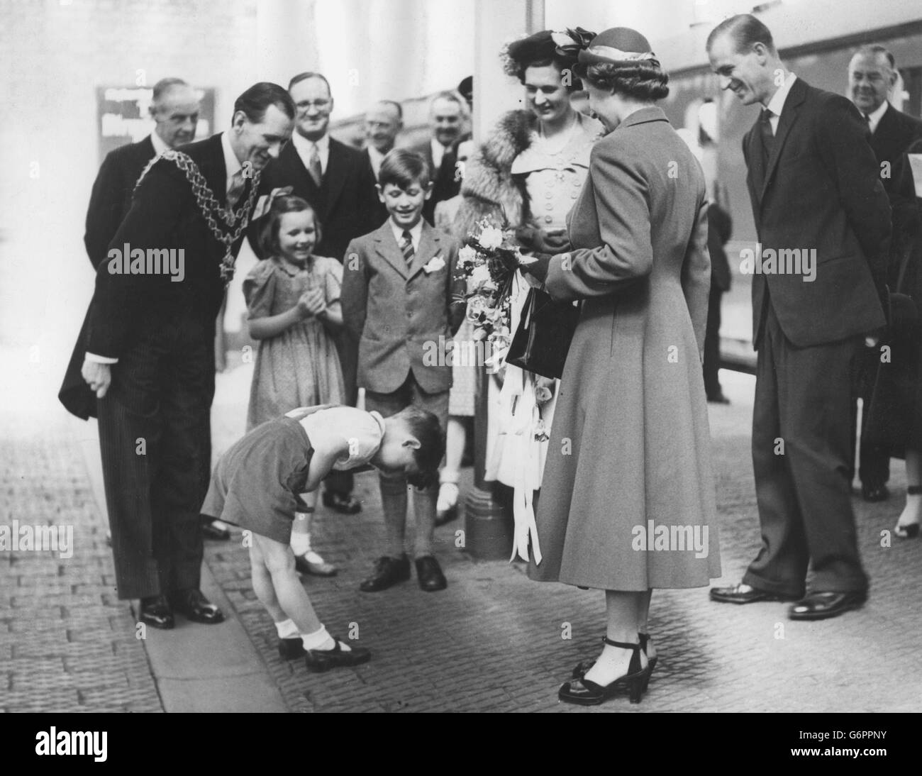 Michael Burman gives a whole-hearted bow to welcome Princess Elizabeth ...