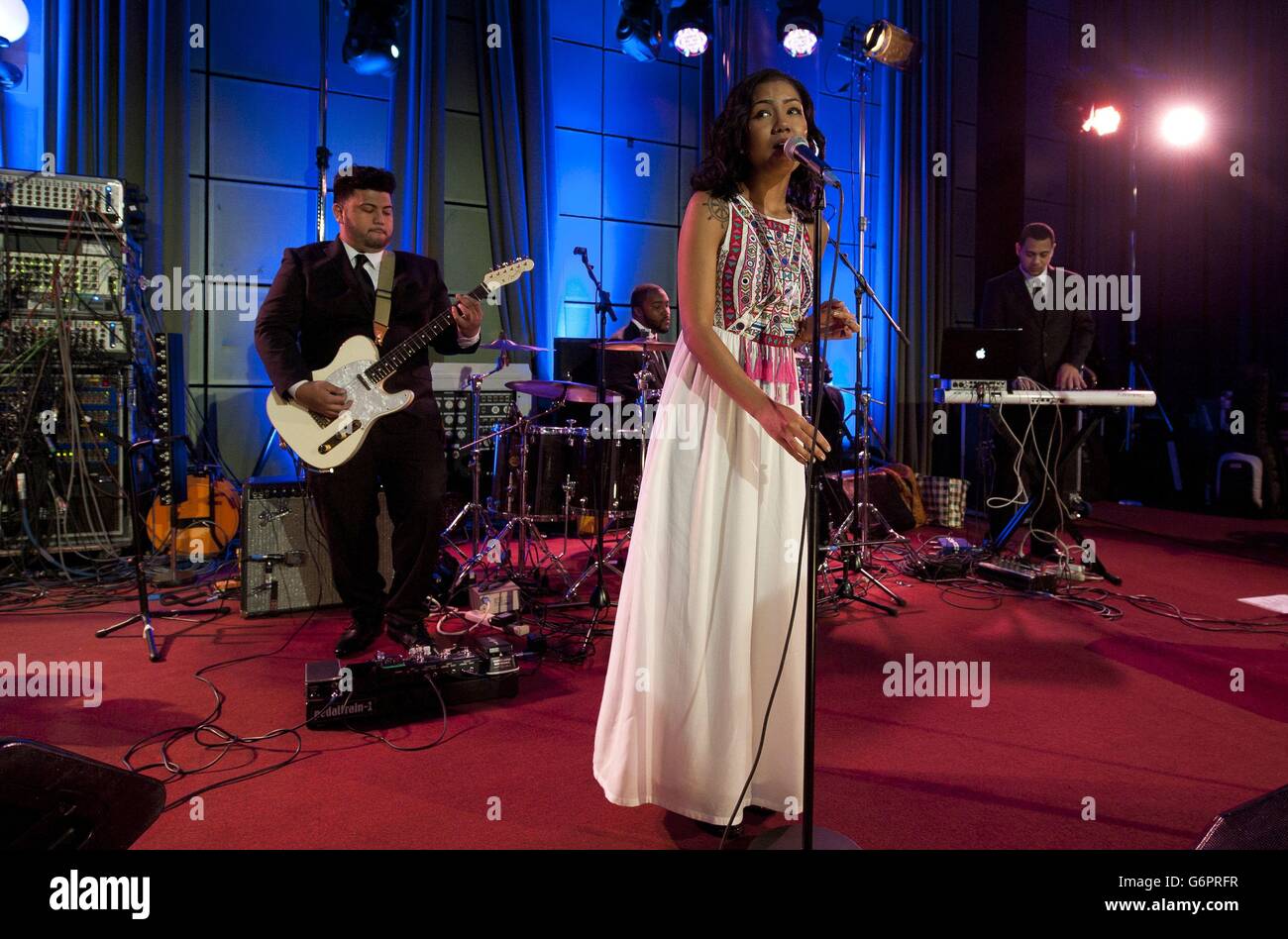 Jhene Aiko performing live on stage