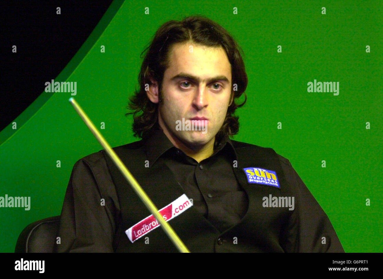 Sport Snooker Action Head Down Ronnie Osullivan Hi-res Stock ...