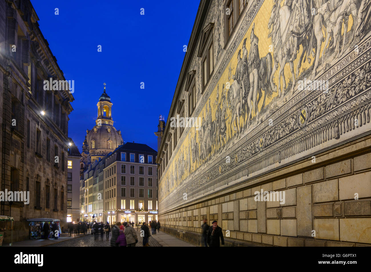 Fürstenzug Procession of Princes ( cavalcade , applied to around 23,000 tiles of Meissen porcelain ) , in the background the Fra Stock Photo