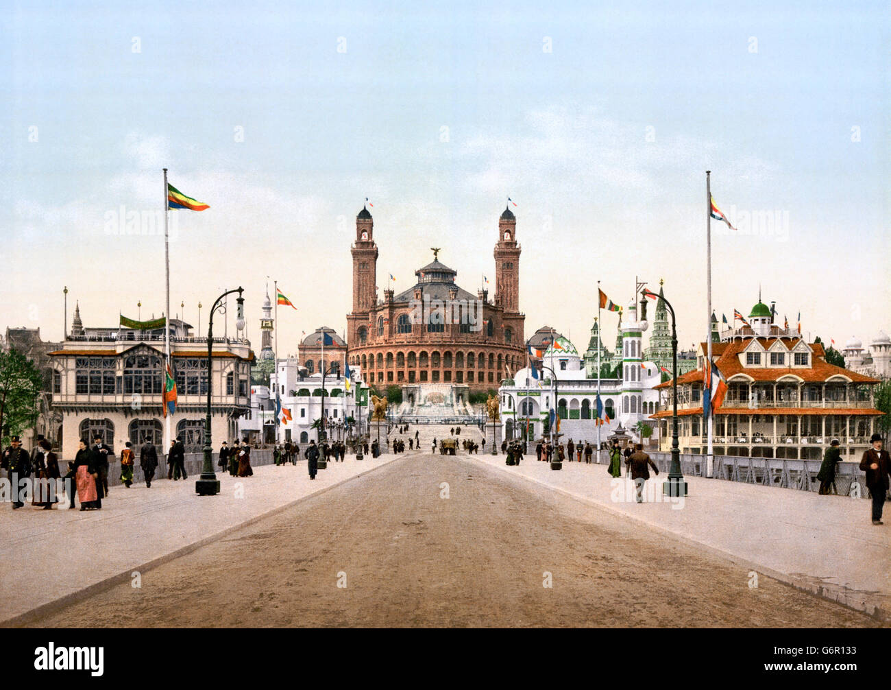 Area around the Trocadero during the Exposition Universelle 1900, Paris, France. Detroit Publishing, 1900 Stock Photo