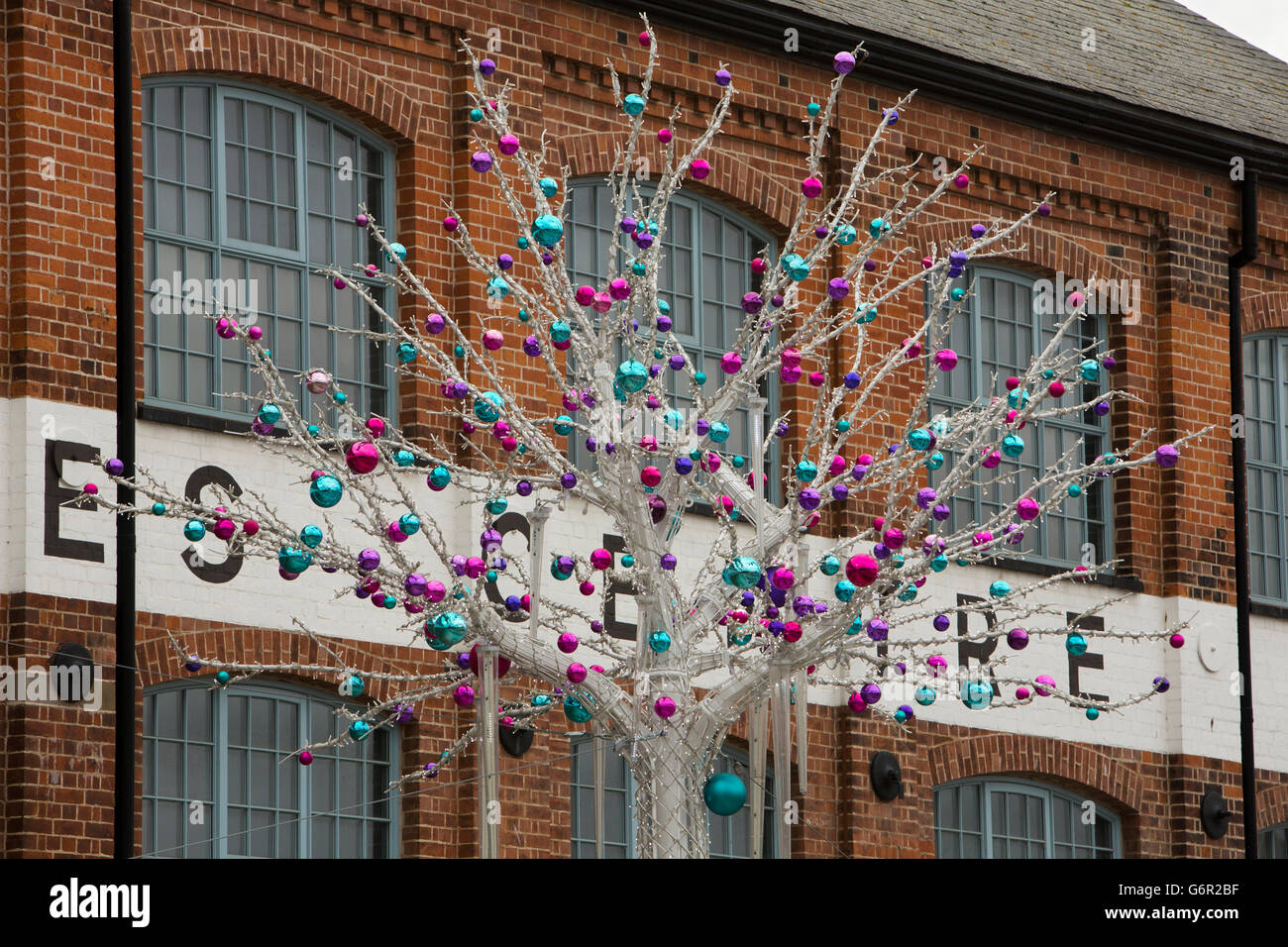 UK, Gloucestershire, Gloucester Quays, shopping centre in converted warehouses, Christmas decorations Stock Photo