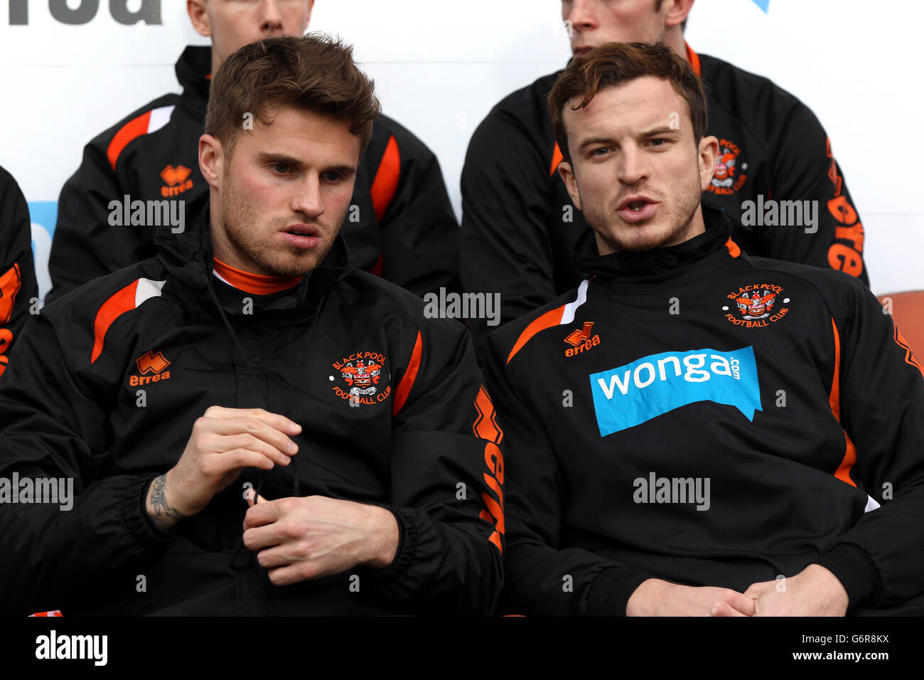 Soccer - Sky Bet Championship - Blackpool v Doncaster Rovers - Bloomfield Road. Blackpool's new signings David Goodwillie (Left) and Andy Haliday Stock Photo
