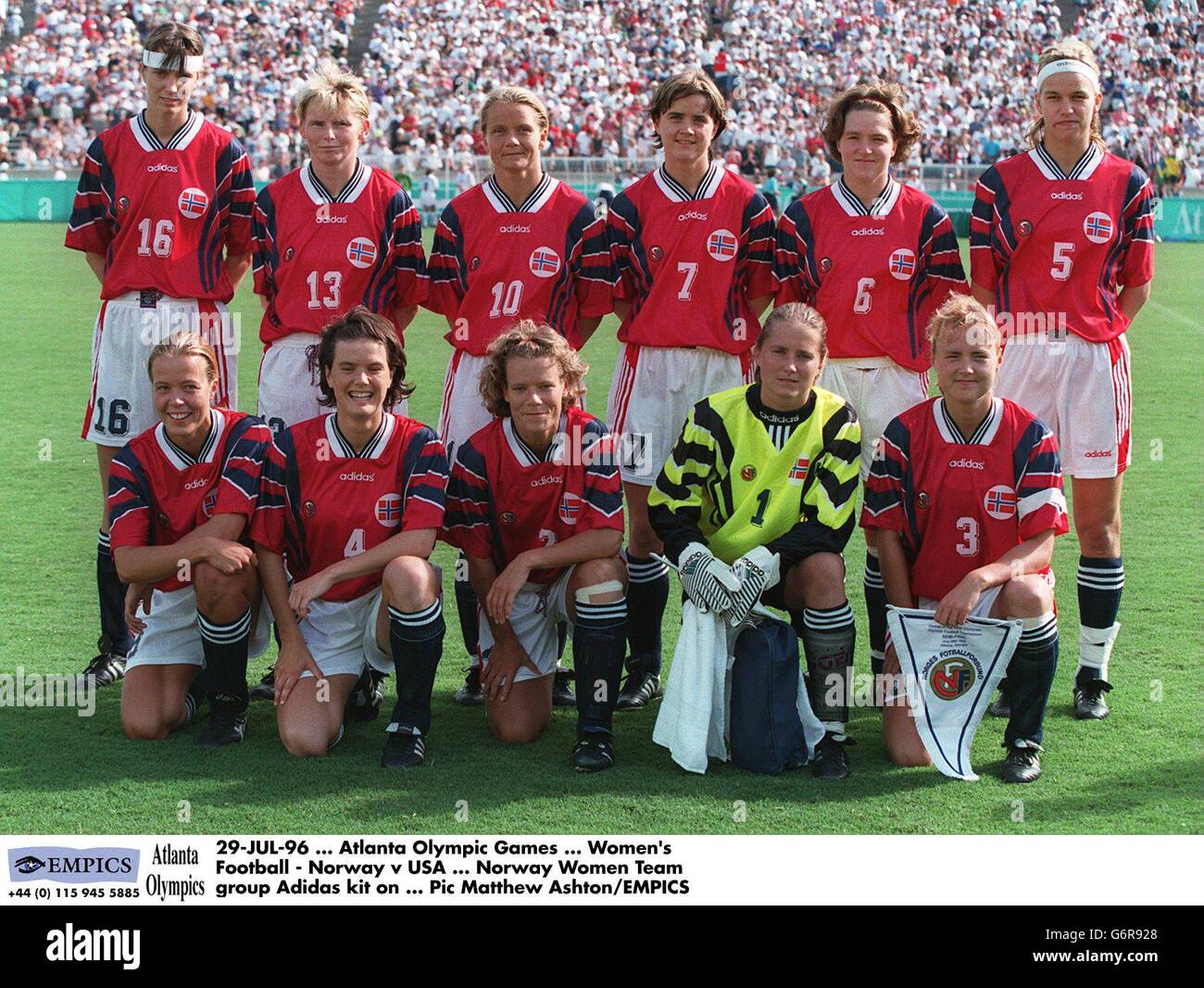 Atlanta Olympic Games ... Women's Soccer Stock Photo - Alamy