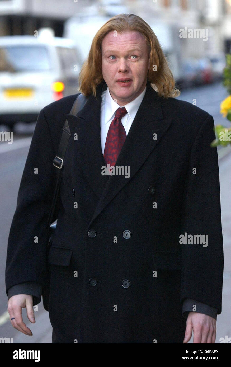 Timothy Willocks arrives at the General Medical Council, London. Mr Willocks is one of seven doctors, some who no longer work at the private clinic for heroin addicts who was today facing a disciplinary hearing over allegations of inappropriate treatment in what is expected to be one of the biggest cases in the General Medical Council's 145-year history. The charges relate to alleged inappropriate prescriptions of methadone, a widely-used heroin substitute, for patients at the Stapleford Centre, which has sites in Ongar, Essex, and Belgravia, central London. Stock Photo