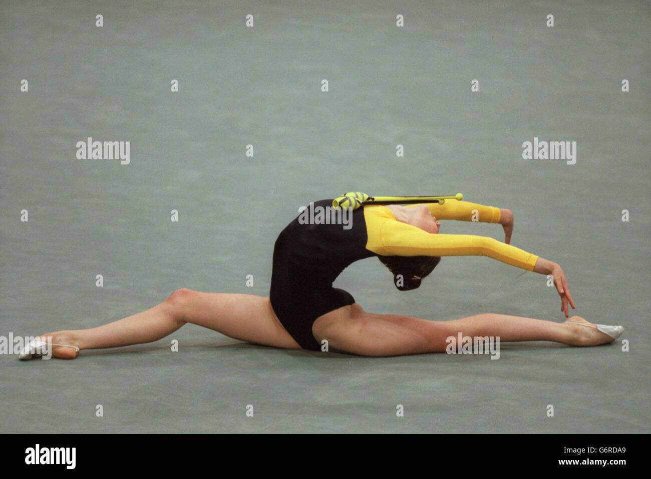 1 aug 1996 atlanta olympic games rhythmic gymnastics akaterina abramia