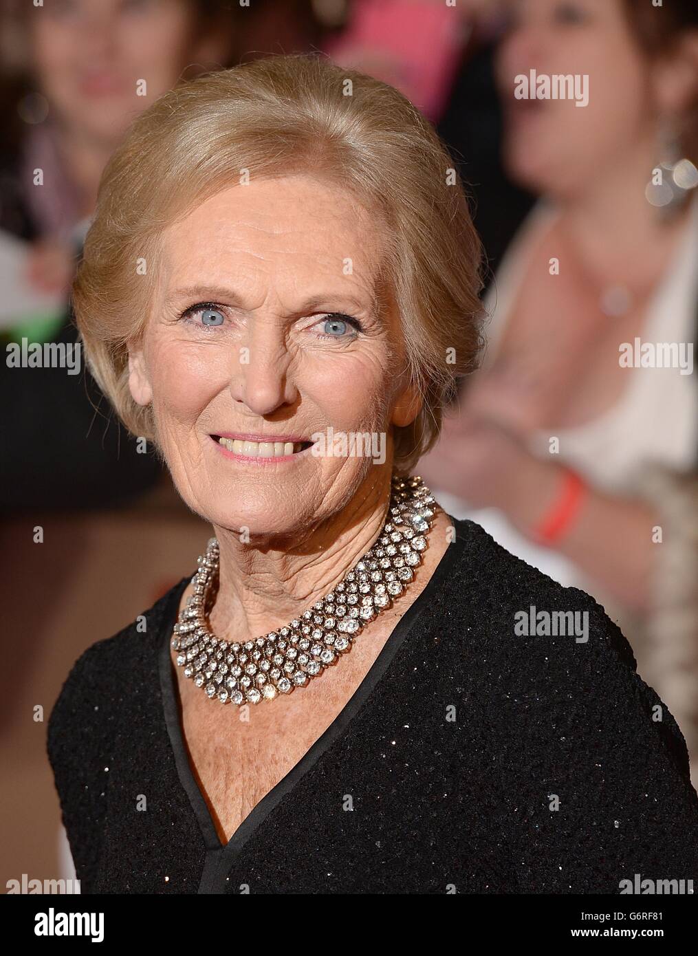 Mary berry portrait hires stock photography and images Alamy