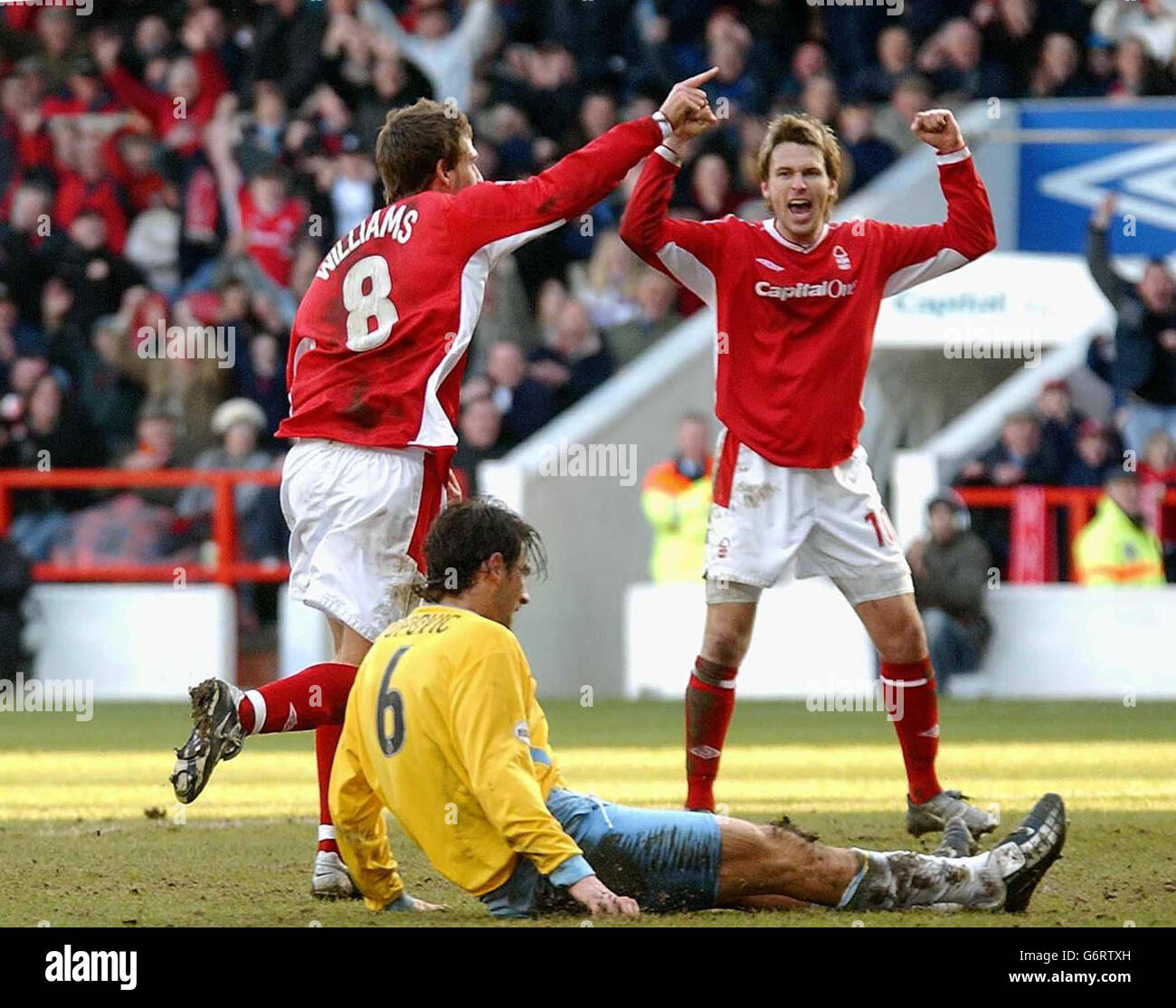 Nottingham Forest Gareth Williams celebrates scoring his second goal against Crystal Palace with team mate Gareth Taylor during the Nationwide Division One match at the City Ground, Nottingham. NO UNOFFICIAL CLUB WEBSITE USE. Stock Photo
