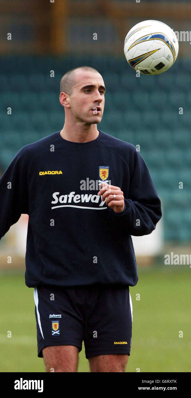Paul Ritchie Scotland training Stock Photo Alamy