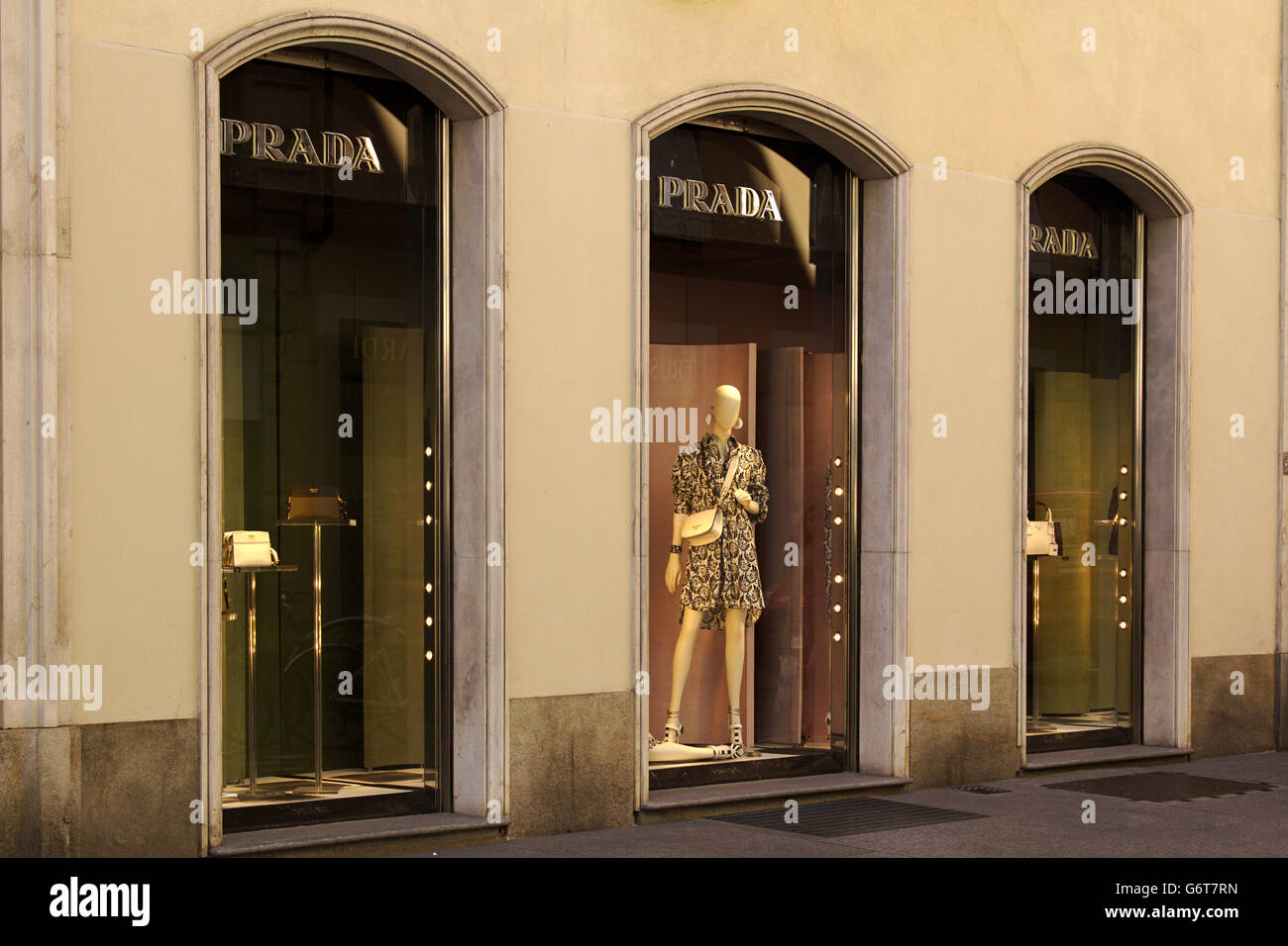 Prada fashion boutique window via hi-res stock photography and images -  Alamy