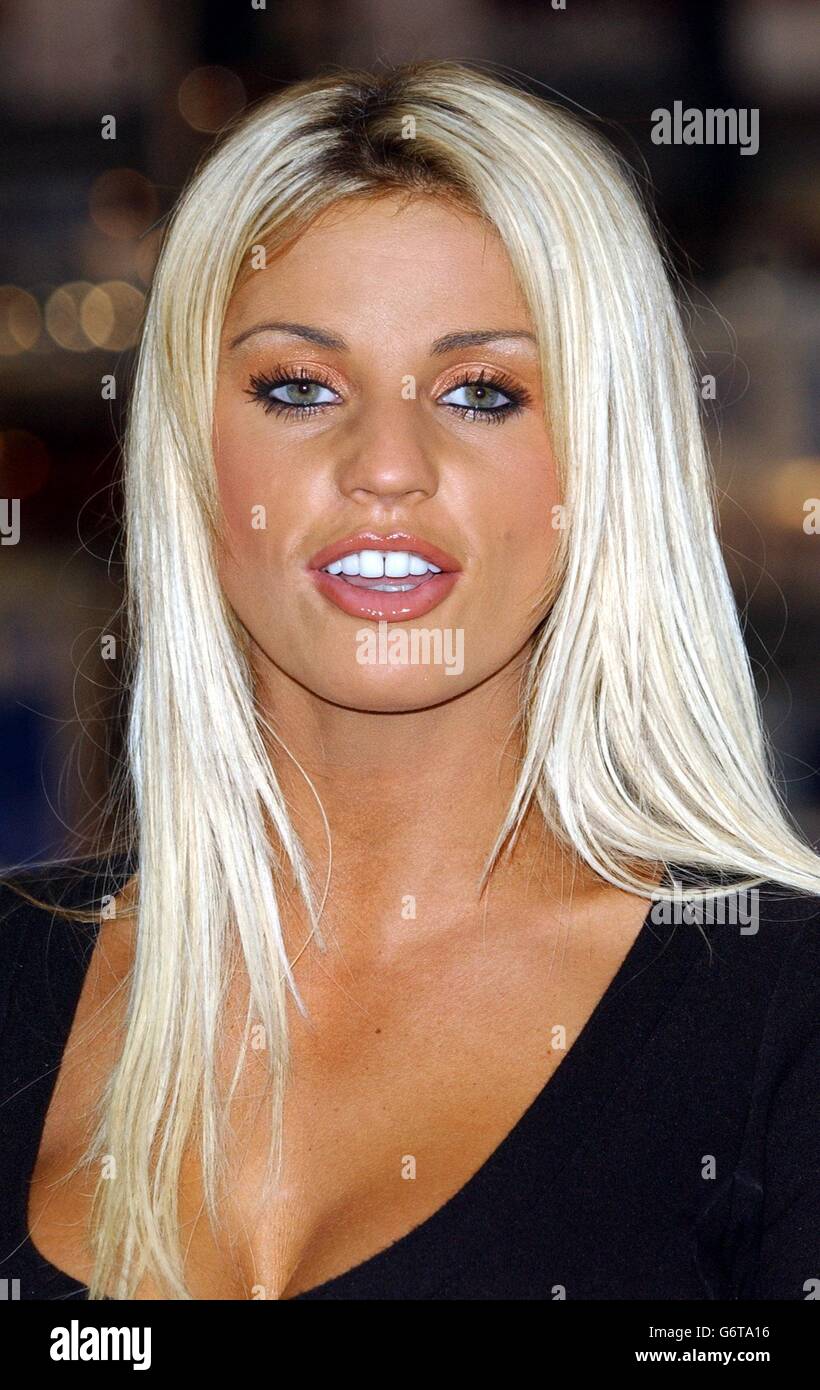 model-jordan-launching-her-autobiography-being-jordan-at-the-london