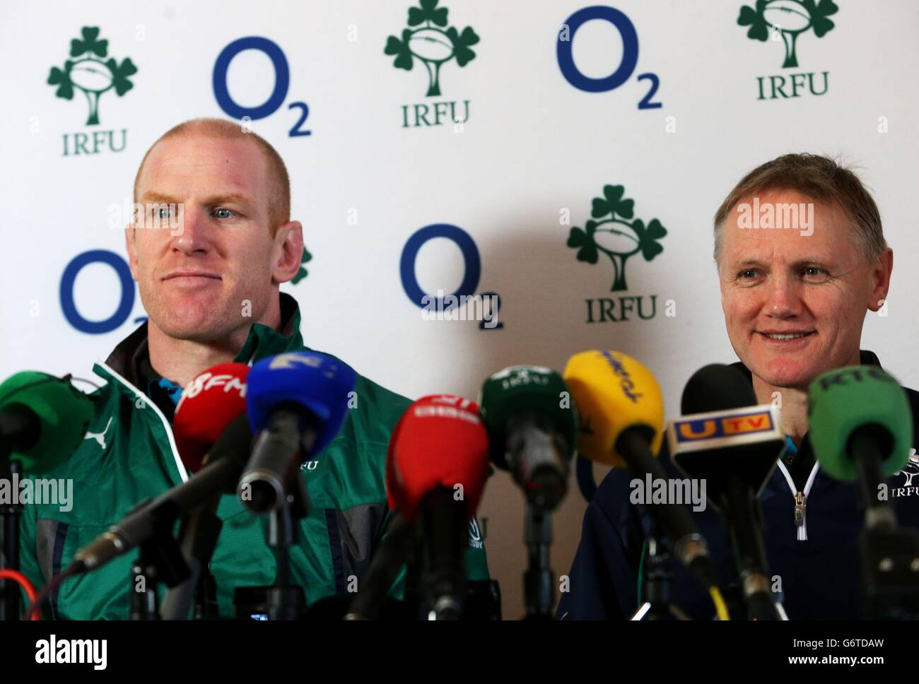 Head coach Joe Schmidt (right) and captain Paul O'Connell during a press conference at Carton House, Dublin, Ireland. Stock Photo