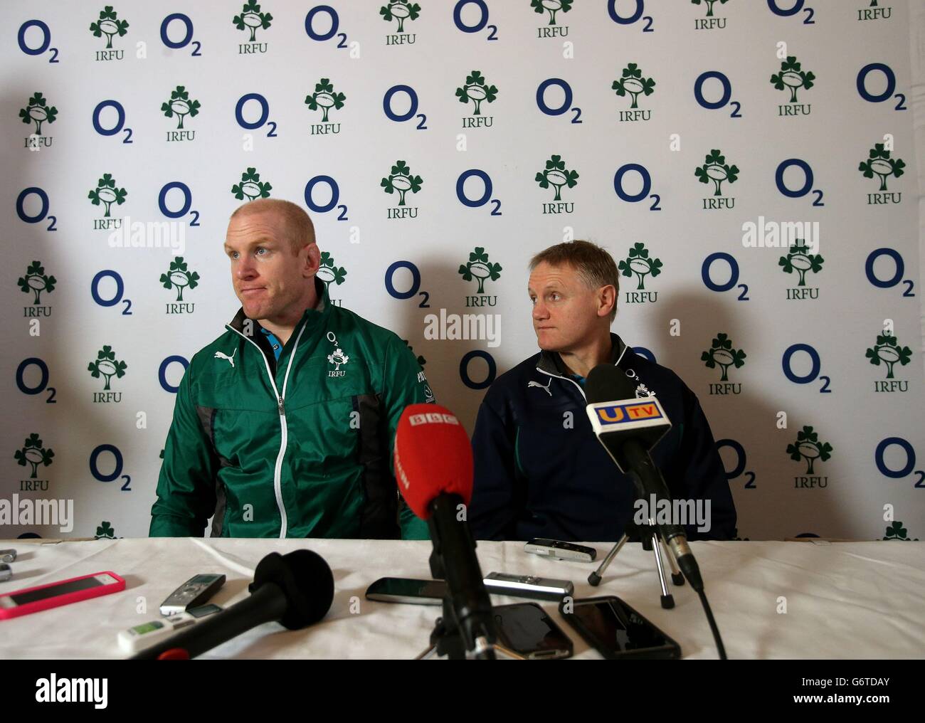 Head coach Joe Schmidt (right) and captain Paul O'Connell during a press conference at Carton House, Dublin, Ireland. Stock Photo