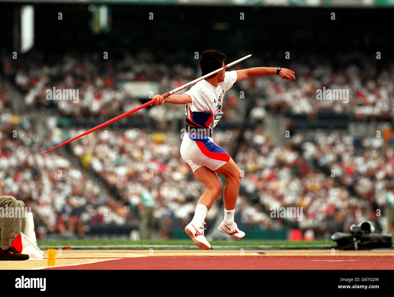 02-AUG-96 ... Atlanta Olympic Games .... Athletics ... Mens Javelin ... Jan Zelezny, Czech Rep in his qualifying round this morning Stock Photo