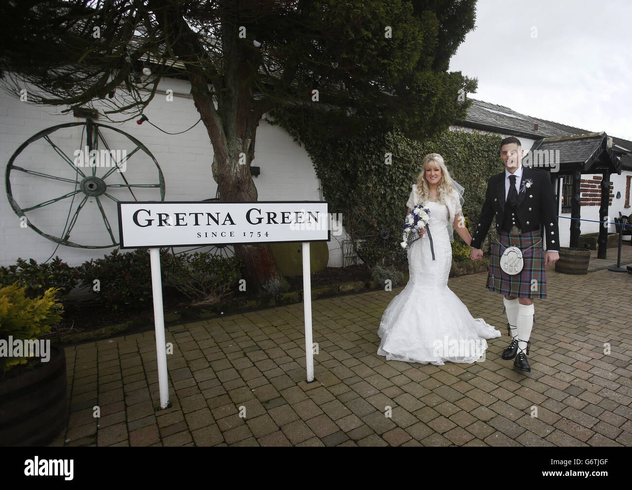 couple Siobhan and Mark Blincow who were one of over forty couples to tie t...