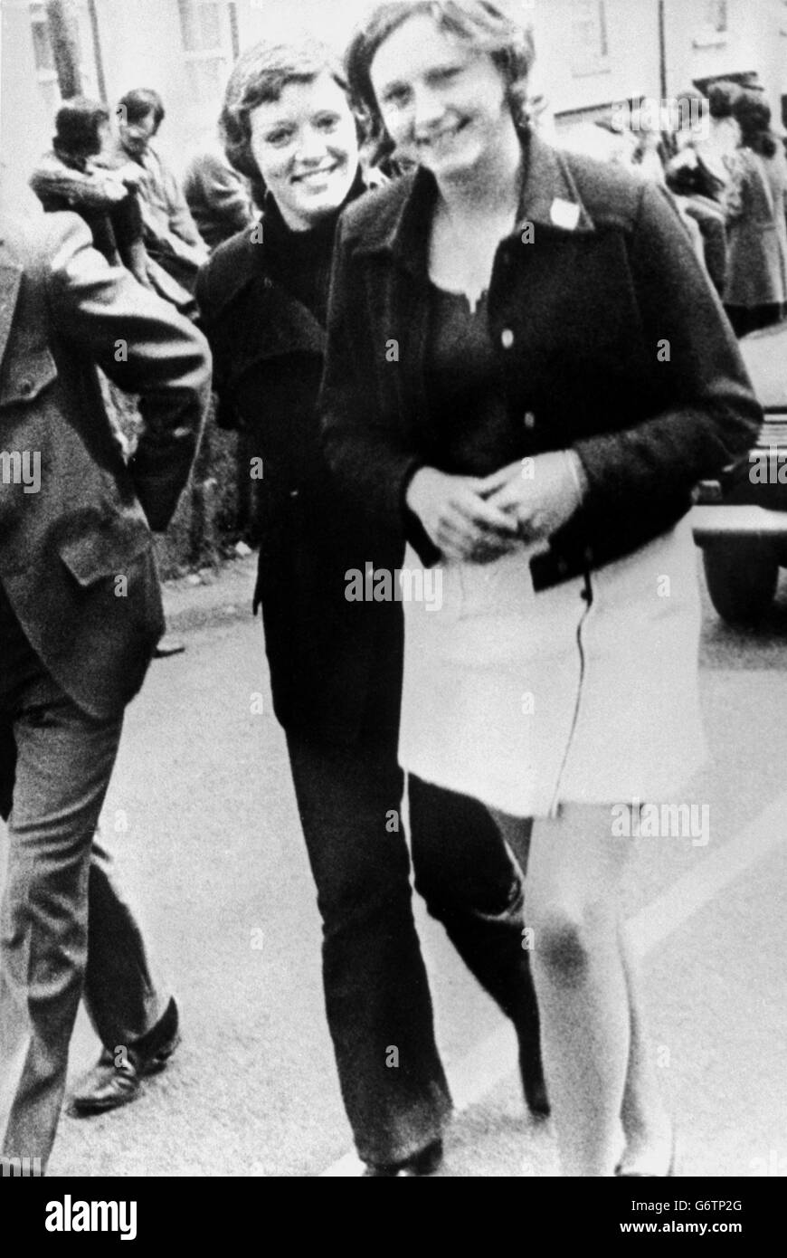 Dolours Price (left) and her sister Marian, at a civil rights demonstration outside Belfast. Stock Photo