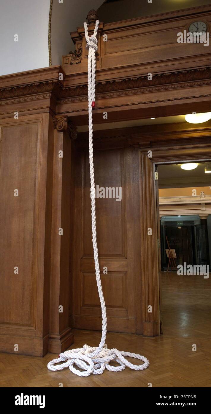 Rope with blood hi-res stock photography and images - Alamy