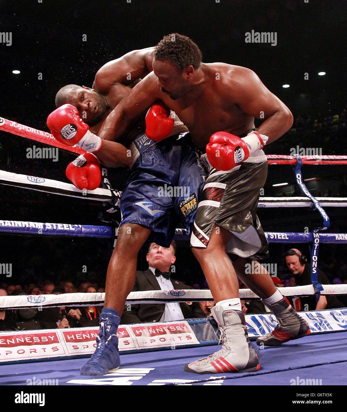 Boxing Copper Box III Copper Box Arena Stock Photo Alamy