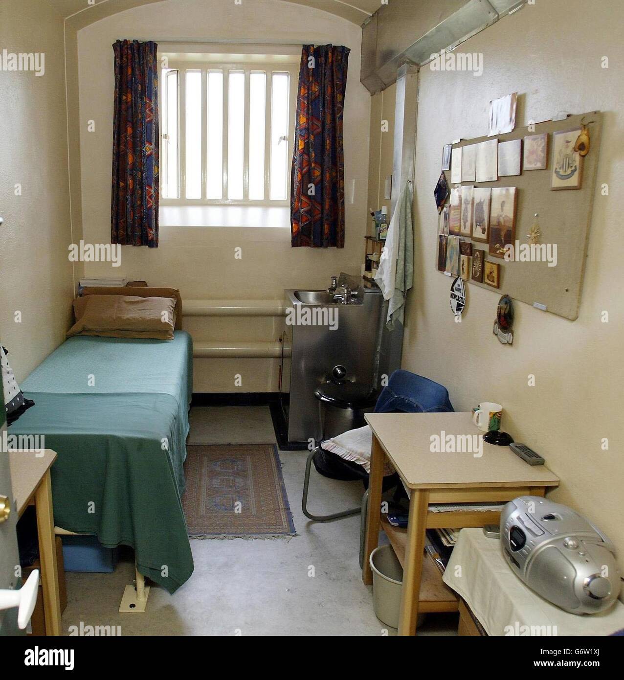 The standard cell d wing at wakefield prison hires stock photography