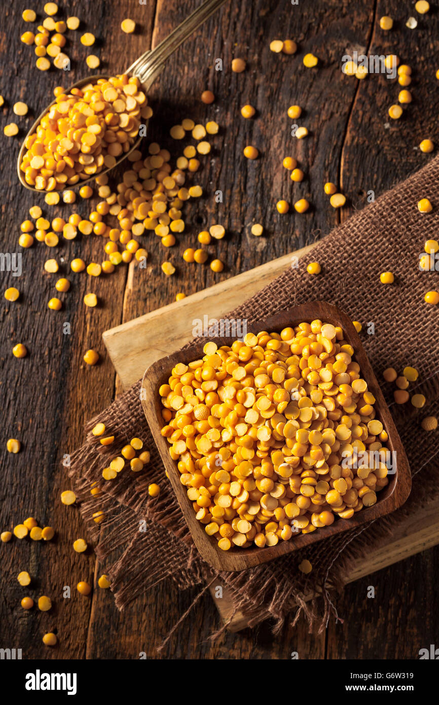 Raw Organic Yellow Split Peas in a Bowl Stock Photo Alamy