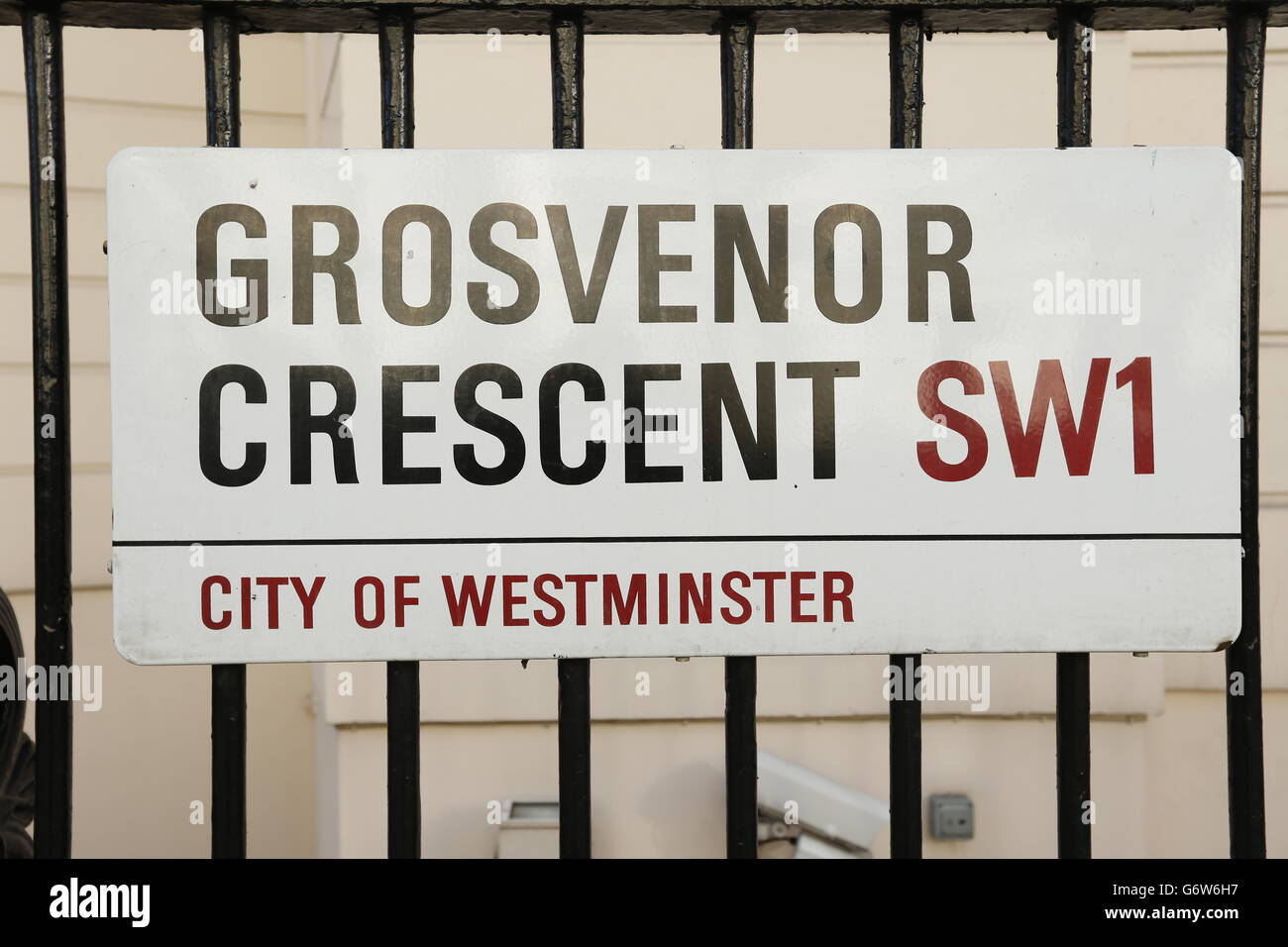 Britains expensive streets. View of Grosvenor Crescent, London, SW1, one of Britain's most expensive streets. Stock Photo