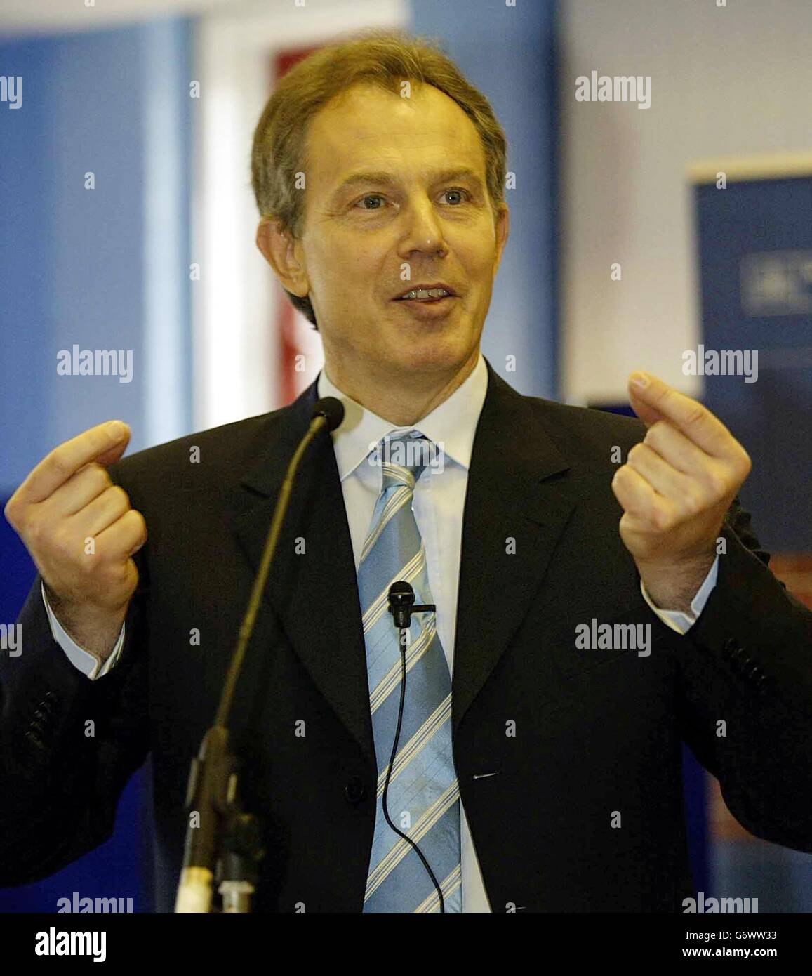 Prime Minister Tony Blair speaks during a visit to the community centre in the Stone Bridge Estate in North West London. Mr Blair was visiting the community centre to promote a local police initiative for safer communities. Stock Photo