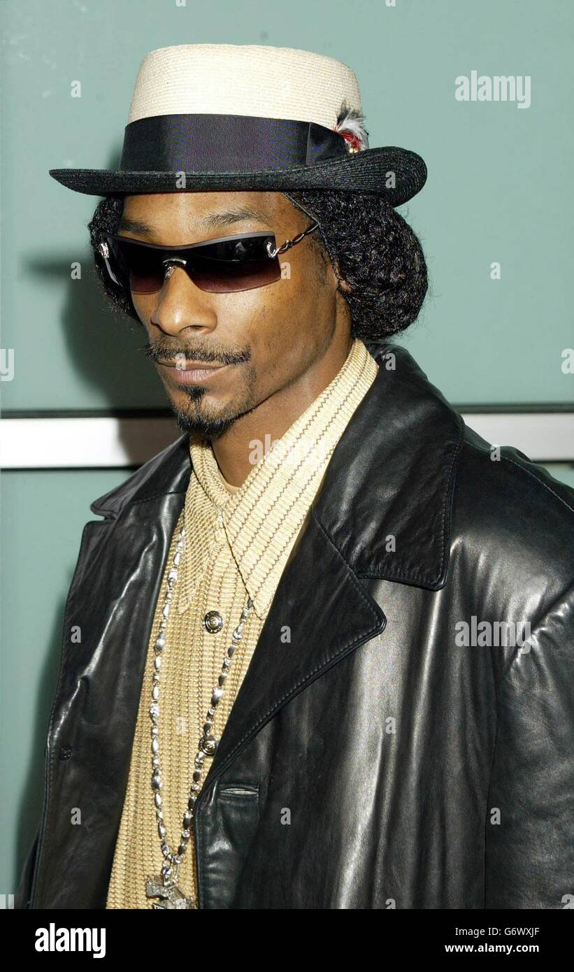 Actor and rapper Snoop Dogg arrives for the premiere of 'Kill Bill Vol ...