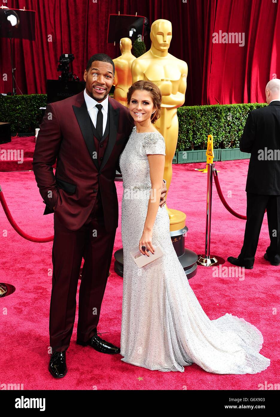 Maria Menounos and Michael Strahan arriving at the 86th Academy Awards held at the Dolby Theatre in Hollywood, Los Angeles, CA, USA, March 2, 2014. Stock Photo