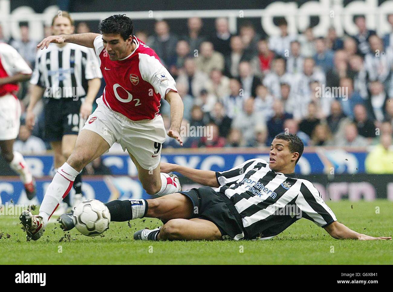 Newcastle v Arsenal Stock Photo - Alamy