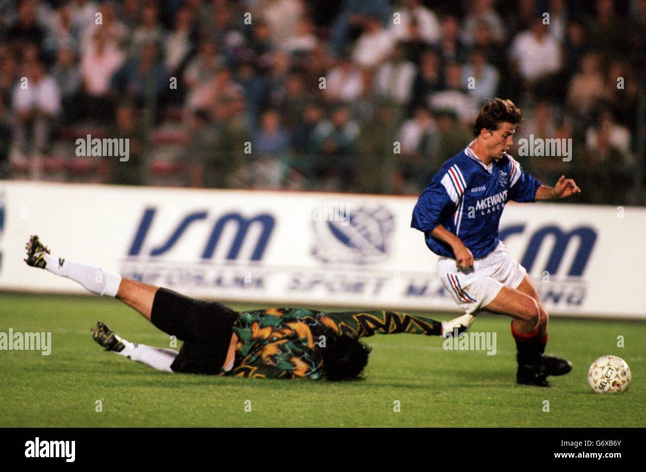 UEFA Champions League 1995/96 . Tiberiu Csik, Steaua Bucharest Stock  Photo - Alamy