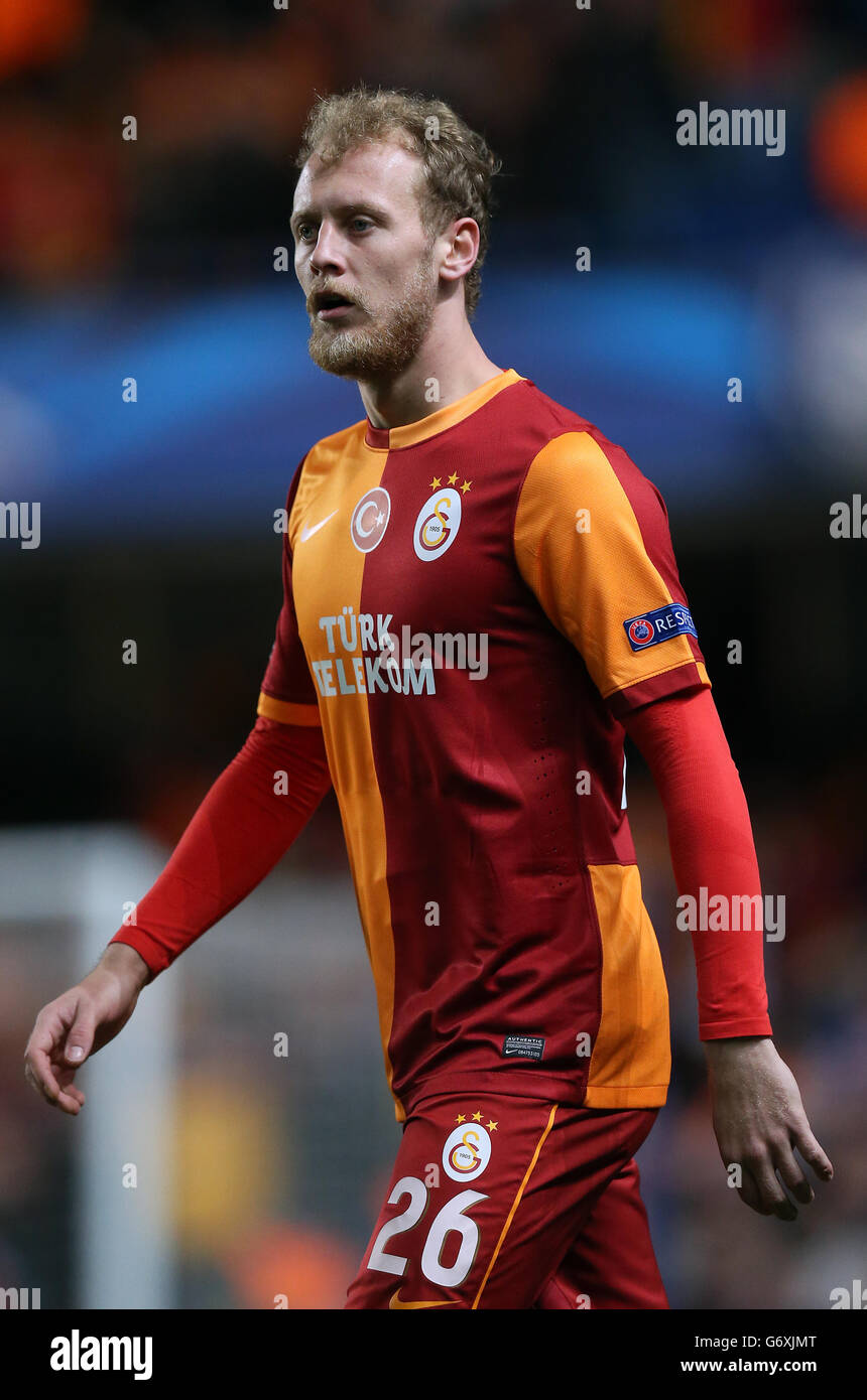 Soccer - UEFA Champions League - Round of 16 - Second Leg - Chelsea v Galatasaray - Stamford Bridge. Semih Kaya, Galatasaray Stock Photo