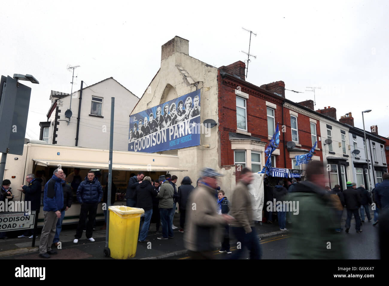 Soccer - Barclays Premier League - Everton v Swansea City - Goodison Park Stock Photo