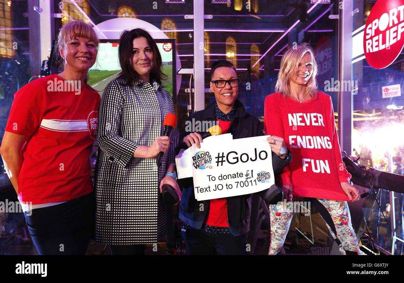 Sara Cox, Nigella Lawson and Gok Wan join Jo Whiley during her 26-hour treadmill challenge in aid of Sport Relief outside BBC Broadcasting House, London. Stock Photo