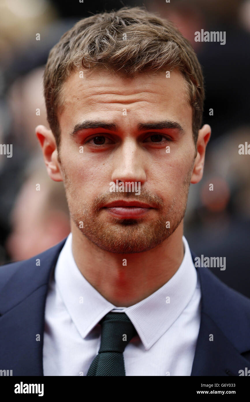 Divergent Film High Resolution Stock Photography And Images Alamy