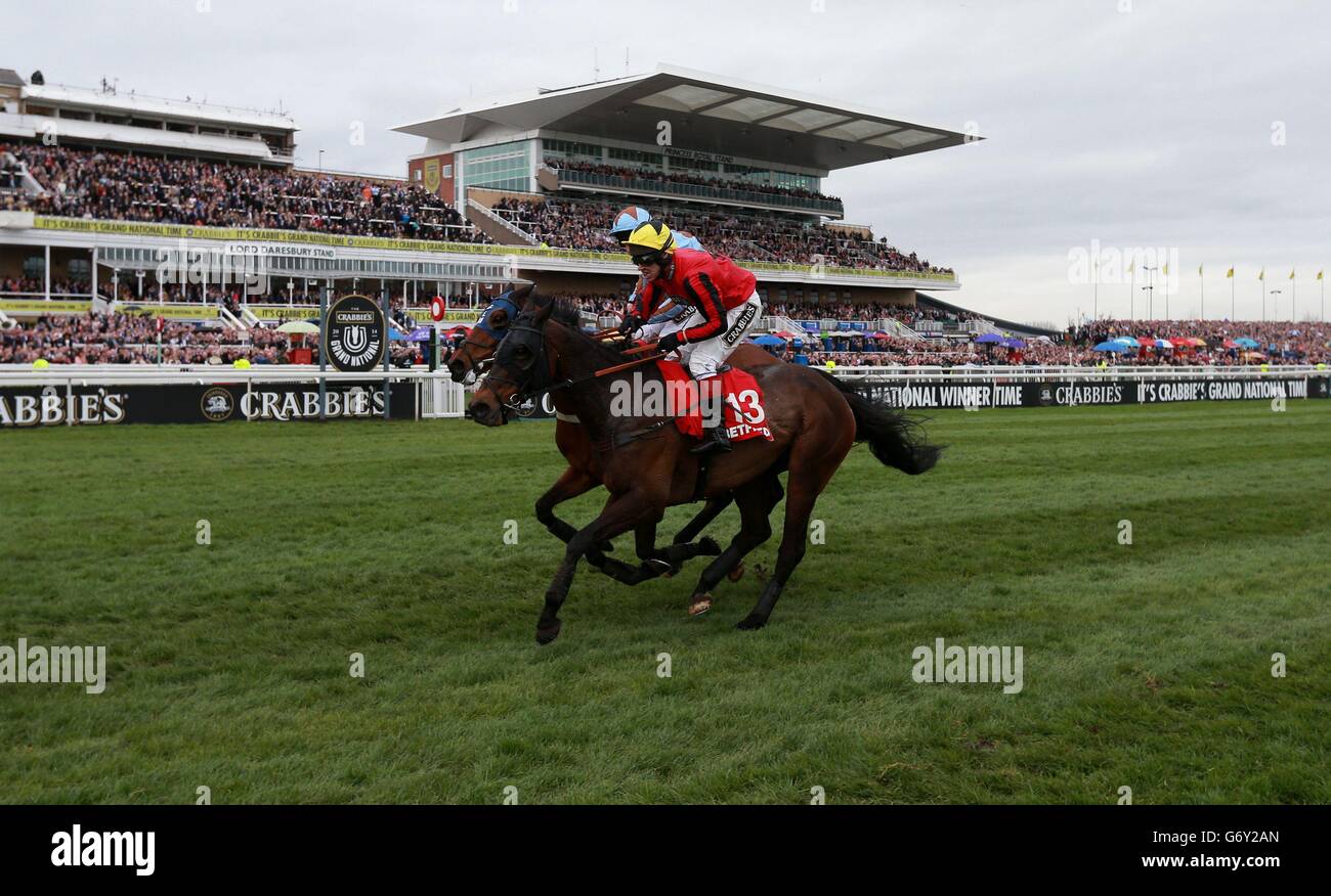 Horse Racing - The Crabbie's Grand National 2014 - Grand National Day - Aintree Racecourse Stock Photo