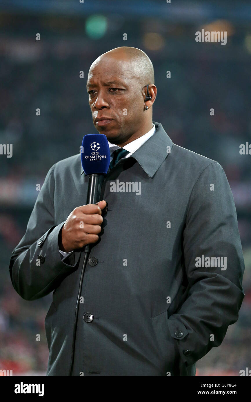 Soccer - UEFA Champions League - Round of 16 - Second Leg - Bayern Munich v Arsenal - Allianz Arena. ITV Sport pundit Ian Wright before the game Stock Photo