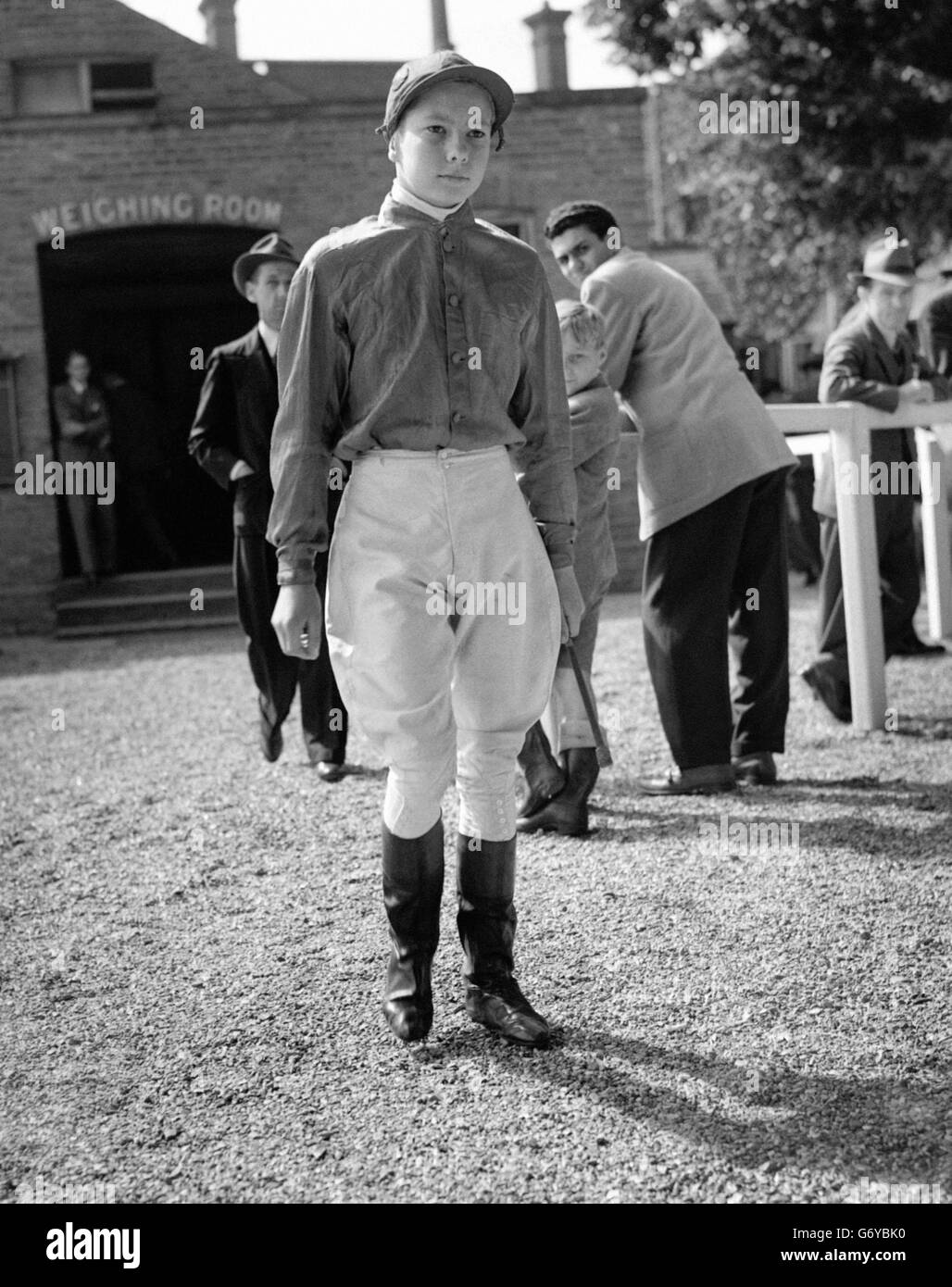 14 year-old Lester Piggott who recently rode Blue Sapphire to victory in the Kent Handicap at Folkstone. He beat famed jockey Gordon Richards, who came third. Stock Photo
