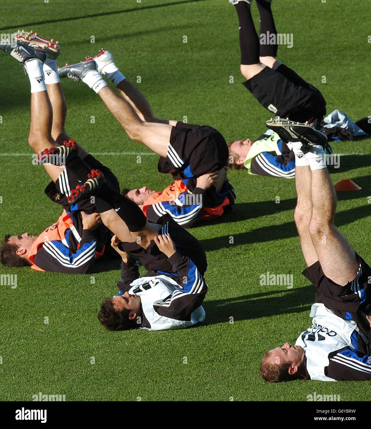 Alan Shearer (right) and his Newcastle United team mates warm up before training, at the Velodrome stadium in Marseille, ahead of their second leg UEFA Cup Semi Final against Marseille. Stock Photo