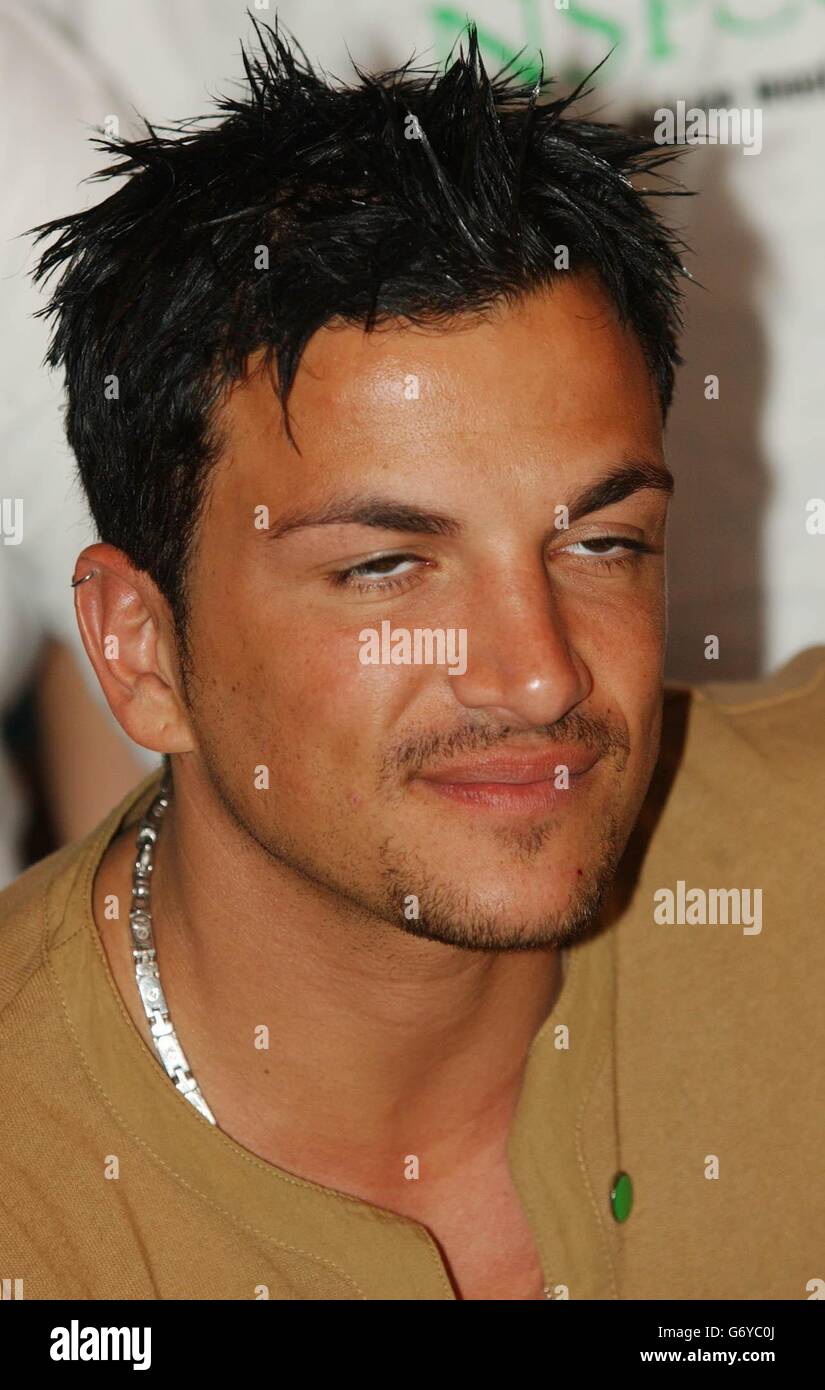 Peter Andre At The Nspcc Stock Photo Alamy