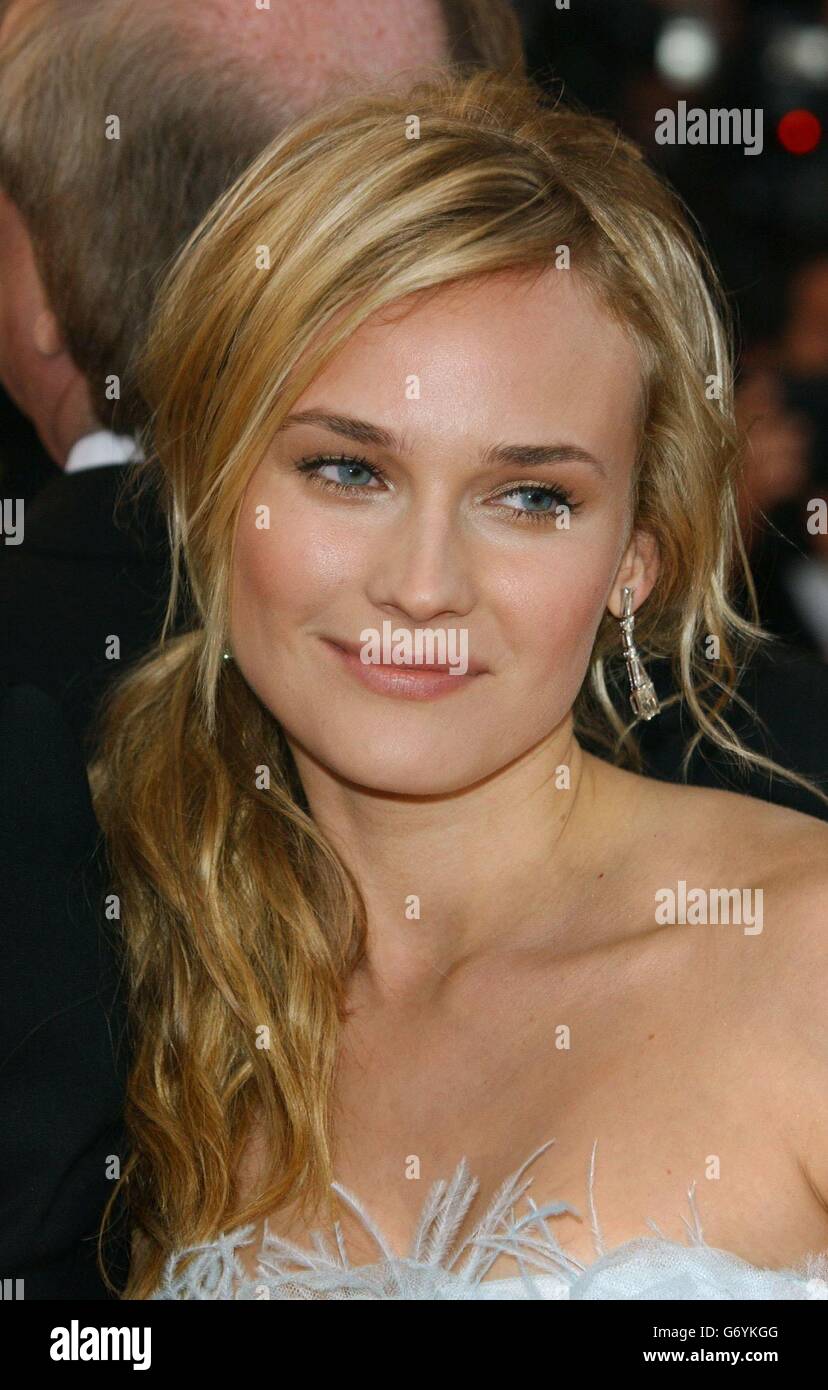 Showbiz film cinema actress celebrity head shoulders cannes04 diane kruger  hi-res stock photography and images - Alamy