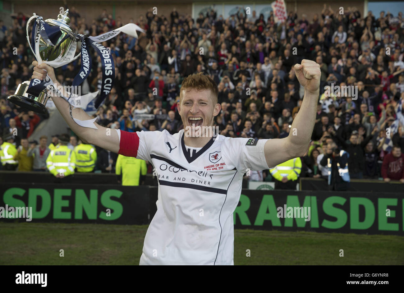 Jason Dair Raith Rovers Raith rovers trophy hi-res stock photography and images - Alamy